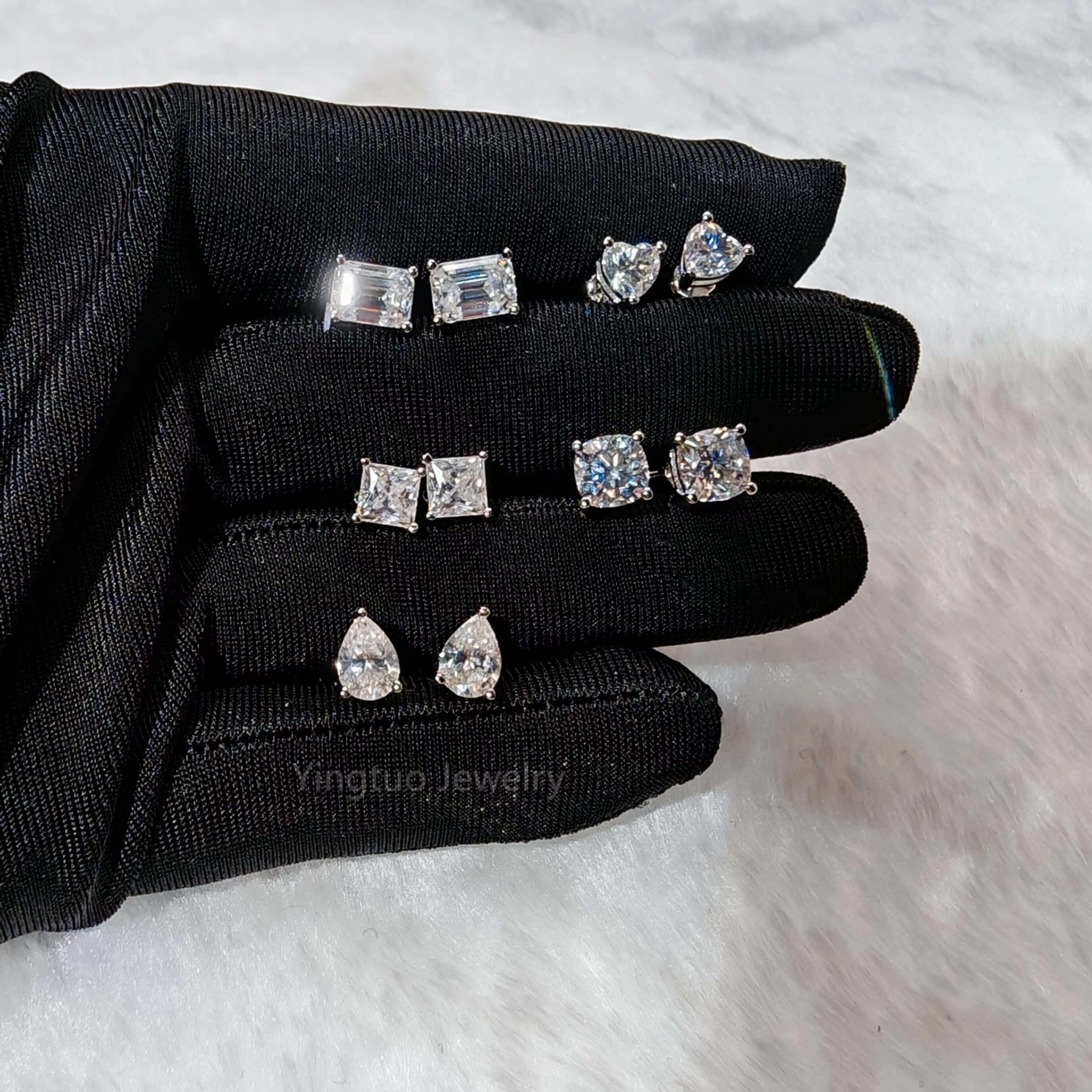 Good Price 18K Four Claws Silver Stud Ladies Round Brilliant Cut Moissanite Earrings S925 3mm/4mm/5mm Moissanite Jewelry