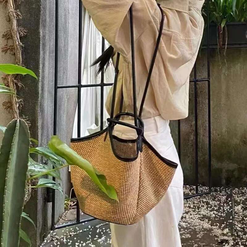 Handmade Beach Bag Drawstring Bucket Composite Bags For Women Handbag Purse 2024 New In Casual Vacation Straw Weave Beach Shoulder Kq1