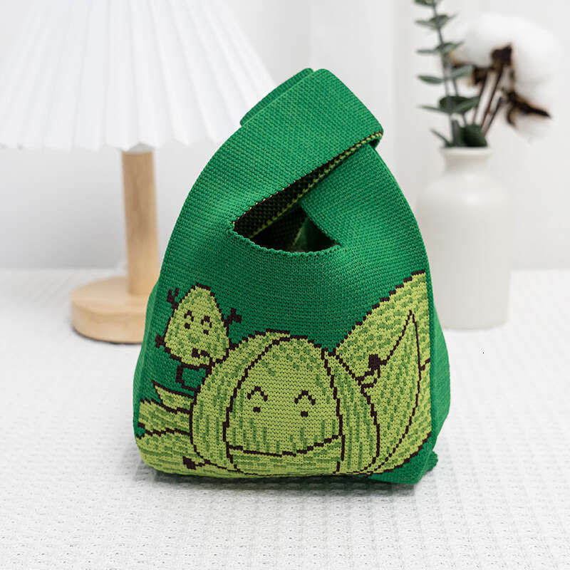 Knitted Dragon Boat Festival cartoon gift bag, fashionable and niche handbag pattern
