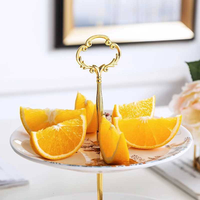 Christmas Elk Ceramic Fruit Plates Reindeer Snack Dishes Christmas Deer Cake Plate Candy Dish Food Porcelain Tray Tableware Decoration Y251113