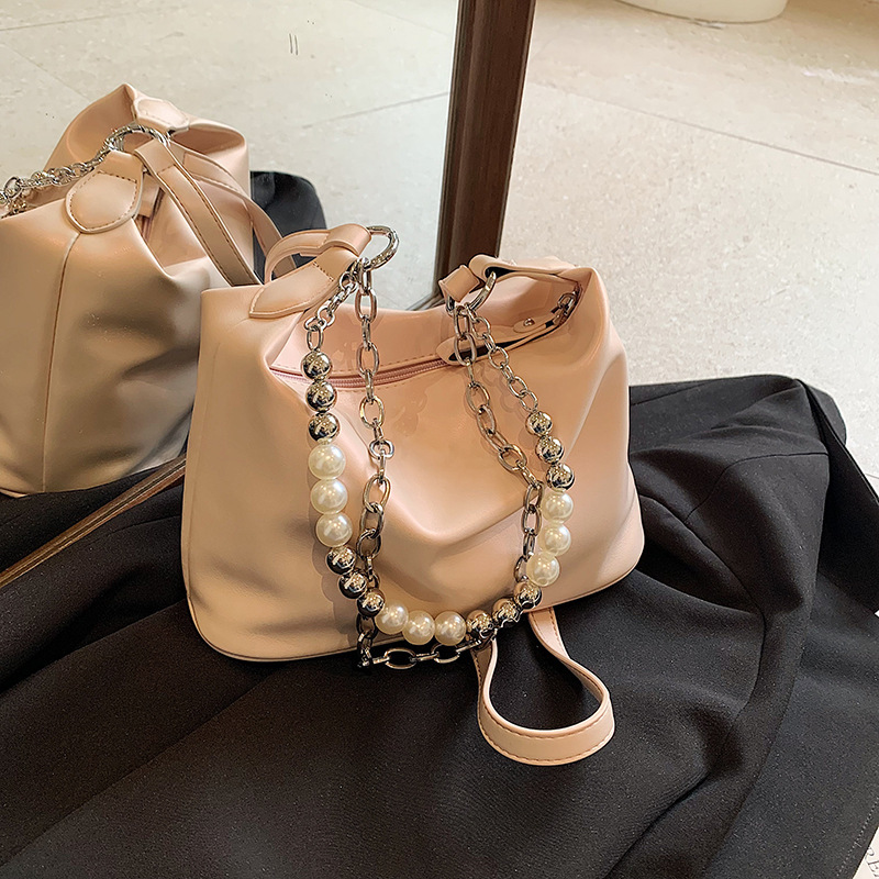 2025S Designer Women S Bag Korean Version Crossbody Women S High End Single Shoulder Bag New Fashion Chain Travel Trendy Tote Bag