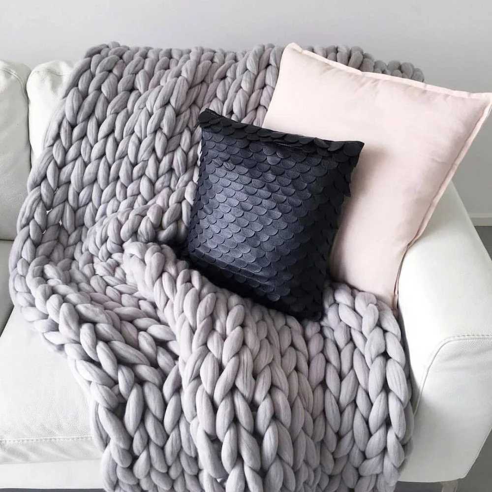 Hand-woven Woolen Blans Thick Knitted Blans Handmade Woolen Blans for Beds Home Gifts L251113 blanket