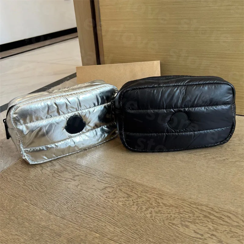 Hommes trousse de toilette Designer Featherlight sac pochette de lavage femmes maquillage sacs embrayage vers le bas Parka sac à main Puffer sacs