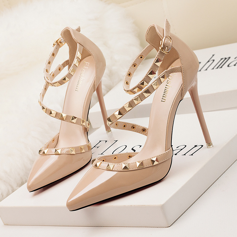 Designer Simple Sexy Stiletto High Heels Shallow Mouth Pointed Toe Rivet Hollow Strap Sandals