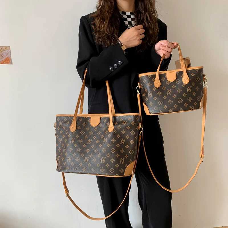 Women Tote Bag In High-Quality Leather Versatile Shoulder Bag For Ladies Popular Elegant Messenger HandbagsW251112