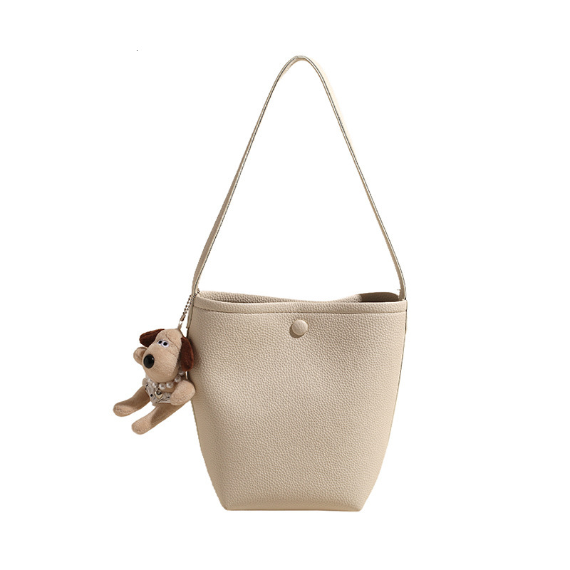 2025S Designer Women S Bag Hand Casual Bucket For Women New Korean Version Instagram Trendy Shoulder Solid Color Simple Travel Autumn Armpit Bag