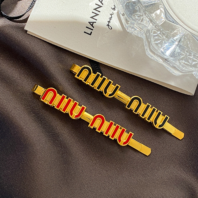 designer 2025 new Color enamel letter duckbill barrette hair clip for broken hair side clip for bangs all-match lovely sweet hair accessory