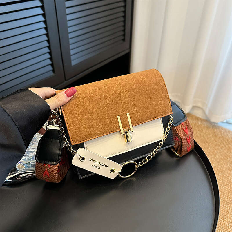 Autumn and winter internet celebrity Instagram women's new Korean version single shoulder crossbody fashion frosted contrasting small square bag