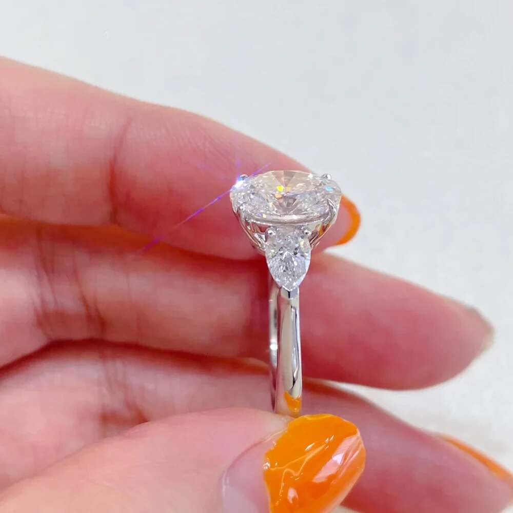 2CT Oval Cut Moissanite Engagement Rings for Women 925 Sterling Silver 3 Stones Sparkling Diamond Wedding Band Jewelry with GRA