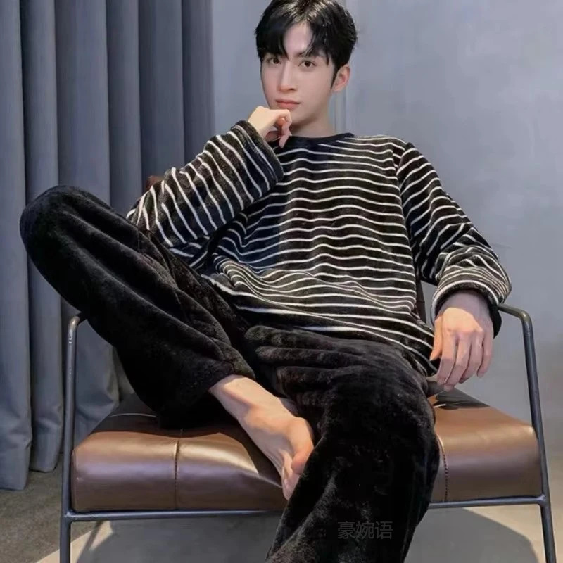 Winter Flannel Pajamas Men Korean Version of the Striped Padded Long-Sleeved Cartoon Nightwear Homewear Set Sleepwear Loungewear 251107