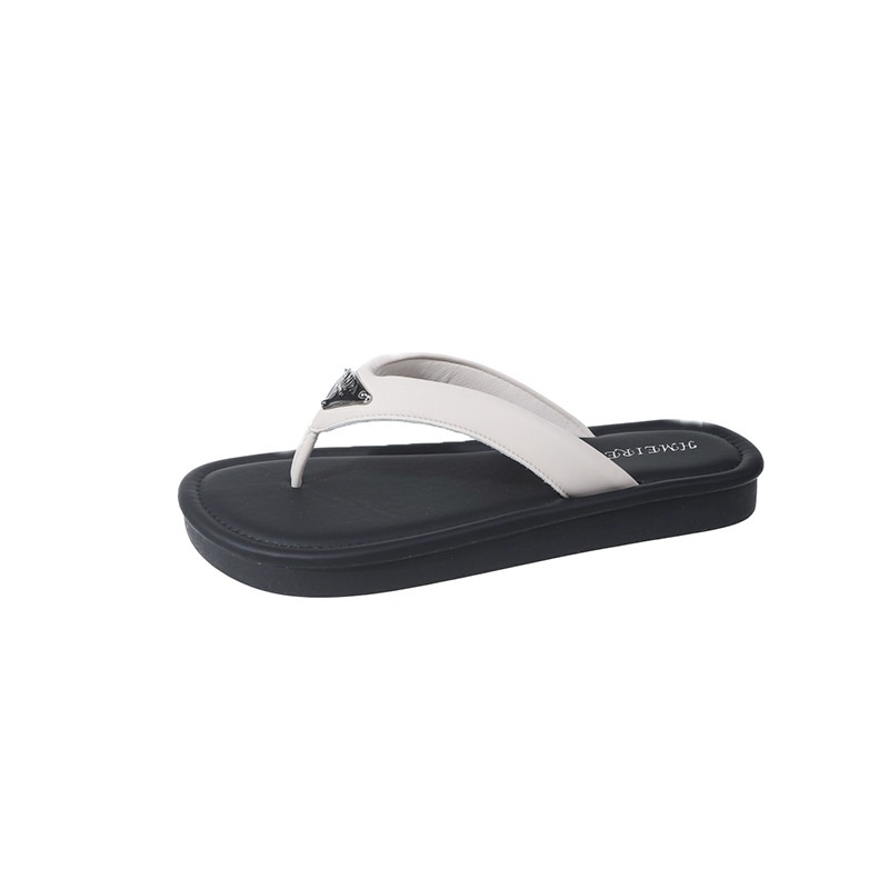Summer 2025 free delivery new women fashionable brown black white flat sandals beach slippers designer designed outdoor slippers size 35-39