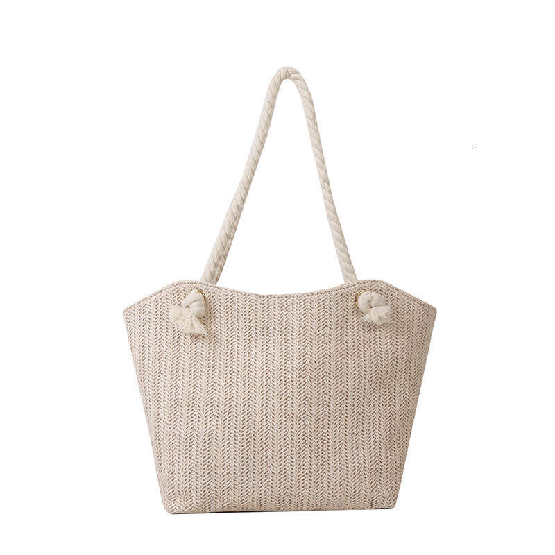 Handheld straw women's new summer woven shoulder bag, simple water bucket, casual large capacity tote bag