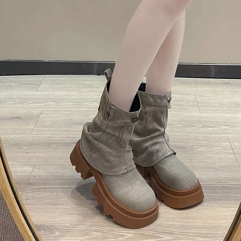 New Free Shipping Designer Shoes European 2025 Autumn/winter Pants Martin Boots Women's Thick Bottom Height Increase And Look Thin Western Denim 