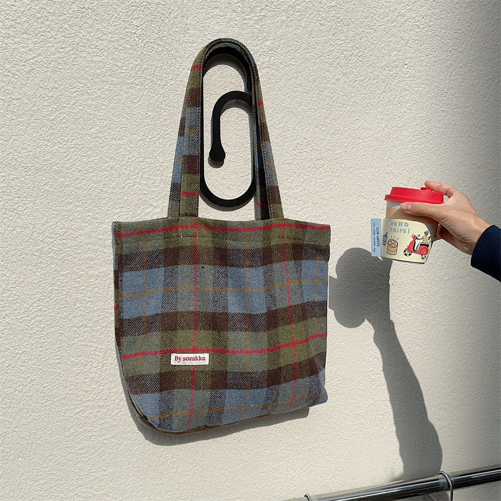 Simple Retro Large Capacity Womens Shoulder Bag Fashion Sweet Plaid Ladies Underarm Bags Vintage Square Female Tote Handbags 240808