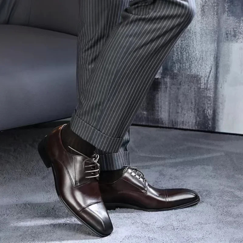 Business Formal Black Leather Shoes Men Fashion Casual Formal Shoes Classic Italian Formal Leather Casual Shoes 250410