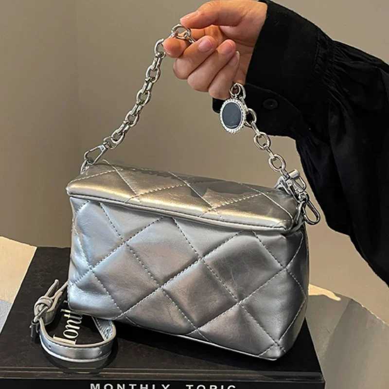 Women Bag Summer New Korean Popular Casual Versatile Personalized Chain One Shoulder Bags Fashion Diamond Lattice Crossbody BagW251112