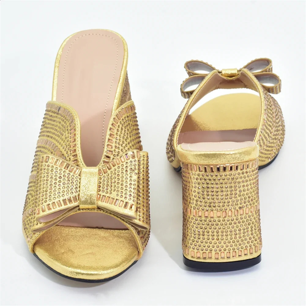 Womens Platform Chunky High Heel Sandals Wedding Shoes Bride Platform Shoes Deorated with Rhinestone Pumps 250410