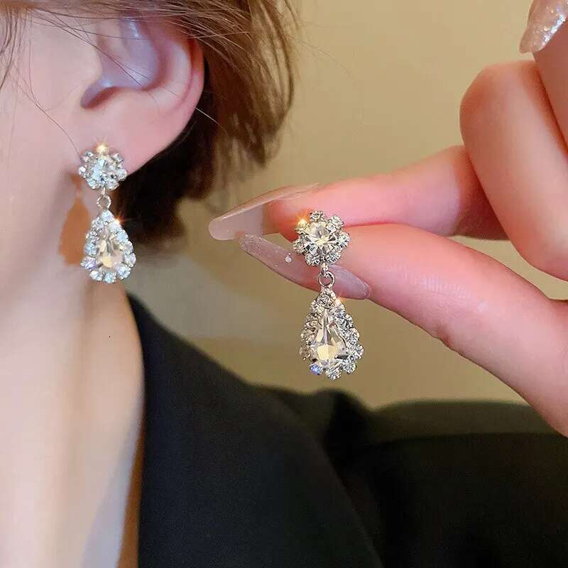 Sparkg Rhie Necklace Drop Earrings For Women Geometric Water Droplet Pendant Necklaces Wedding Bride Jewelry Sets