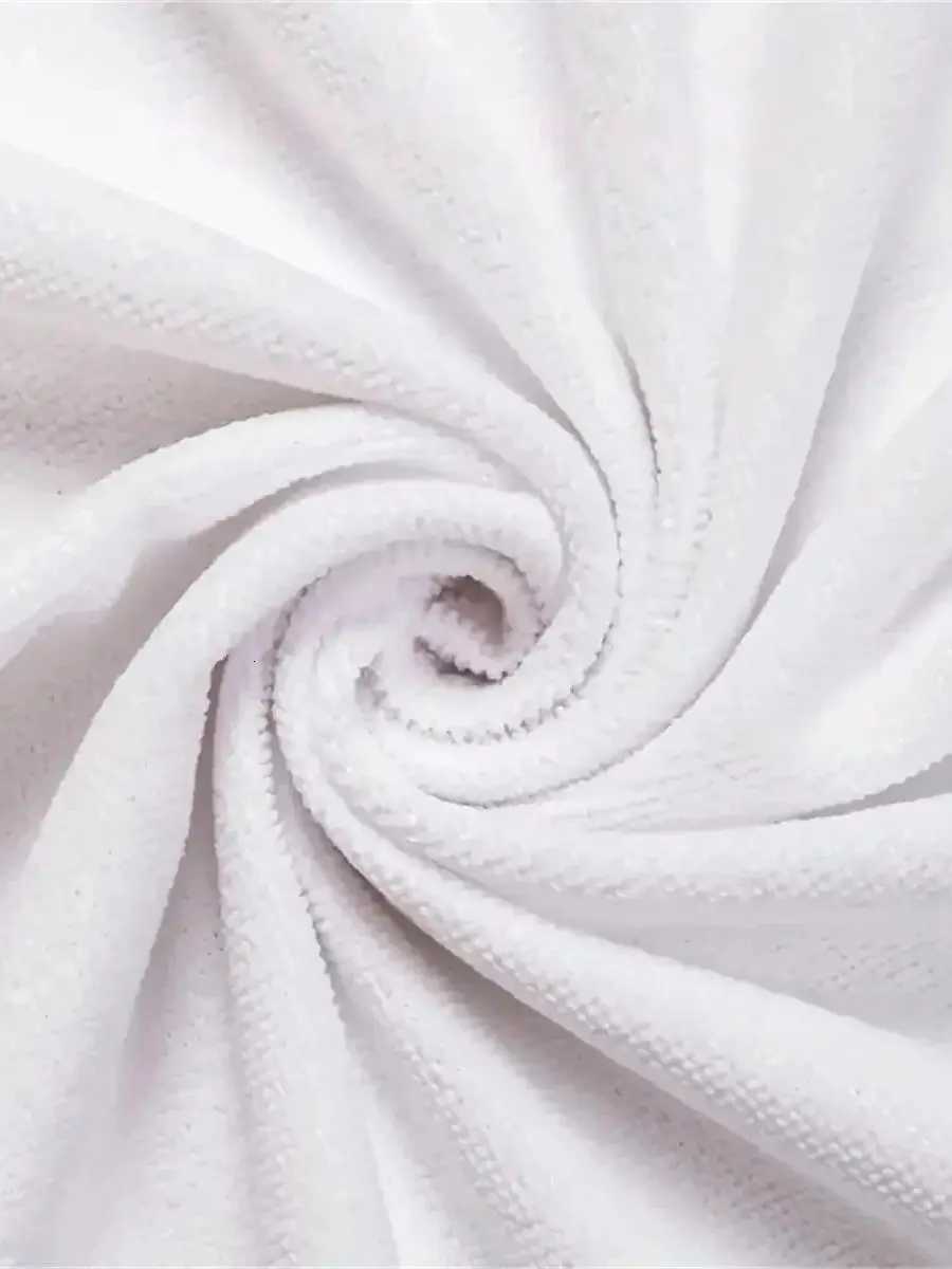 Christmas Halloween Christmas Table Flag Christmas Happy Snowflake Tablecloth Decoration Home Dining Table Holiday Party Supplies Decorati Y251113