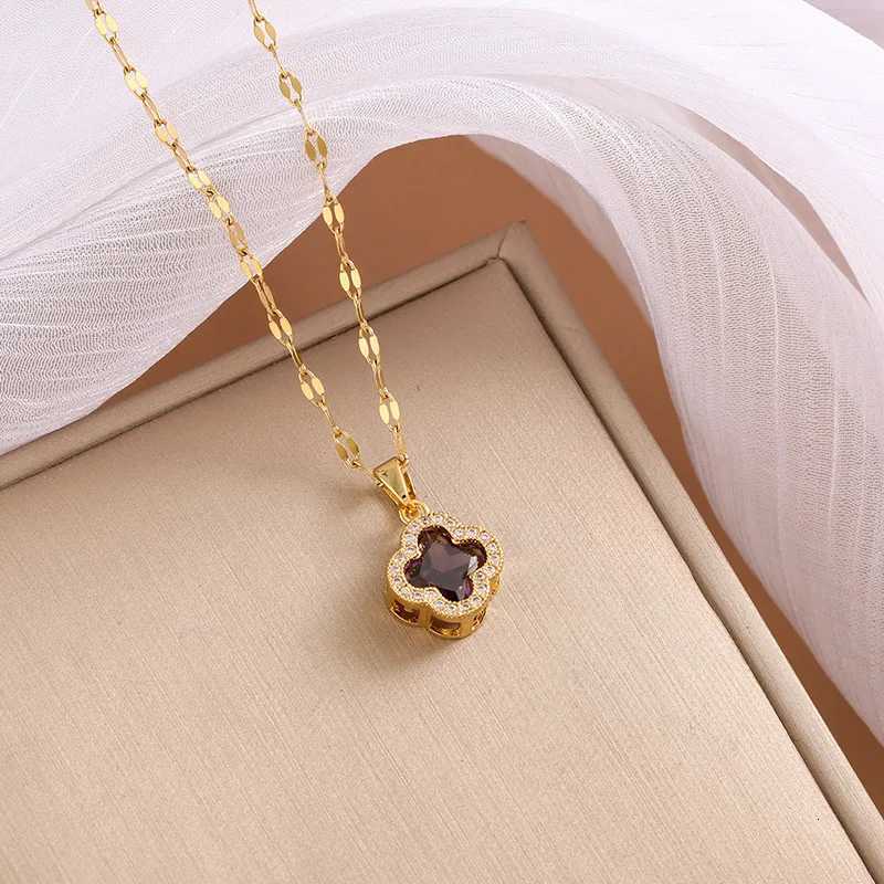 Luxury The multicolored zircon four-leaf clover necklace is a unique and fashionable collarbone chain design for women Y251112