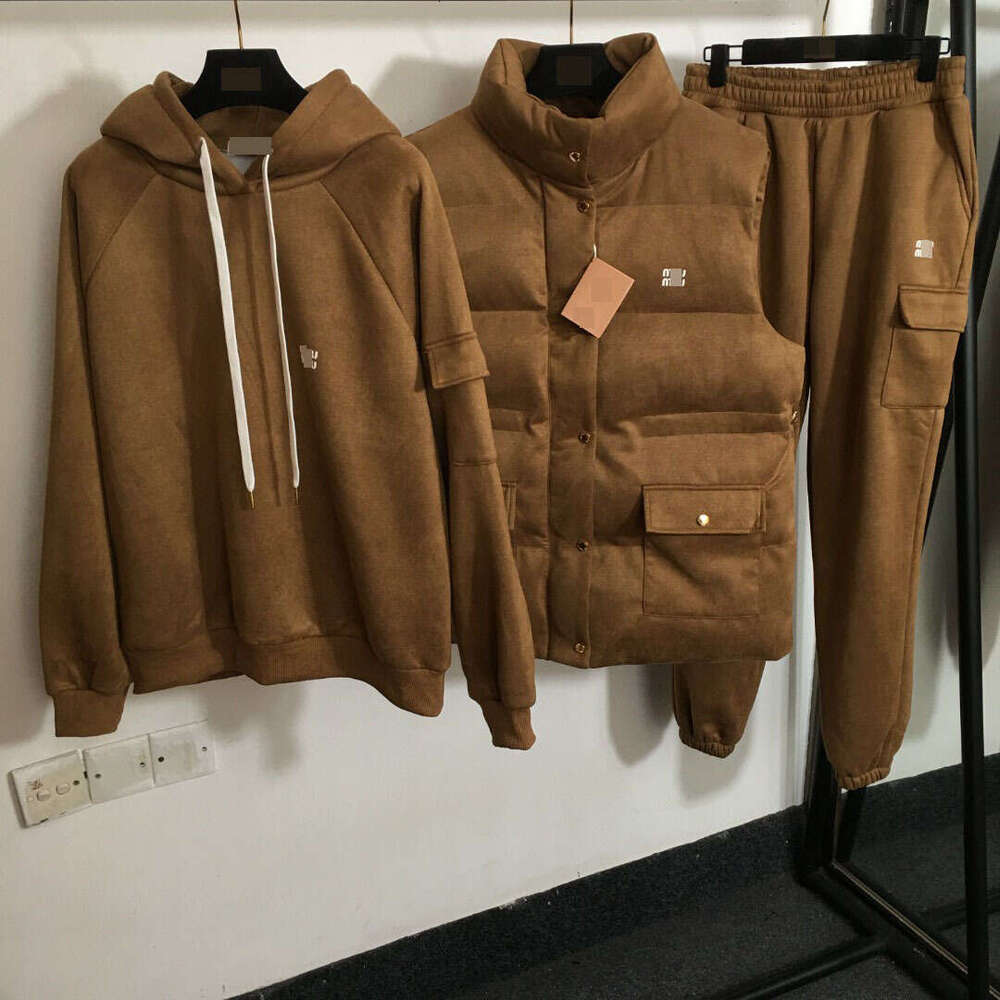 Designer clothing 2024 new warm three piece set with drawstring waistband vest+long sleeved hoodie+workwear pocket casual pants