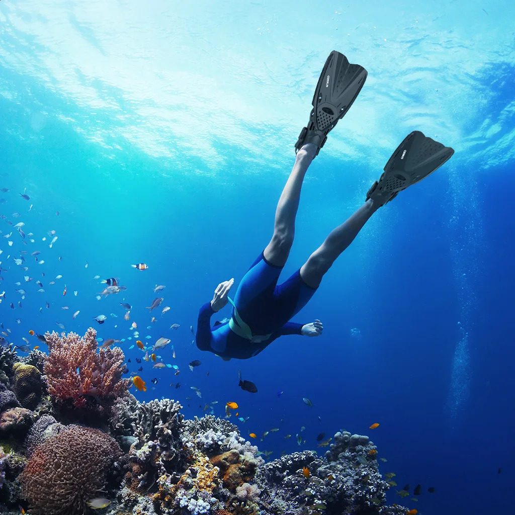 Professional Snorkeling Foot Adjustable Swimming Flippers Diving Fins Water Sports Equipment Portable Diving Flippers Beginner 250411