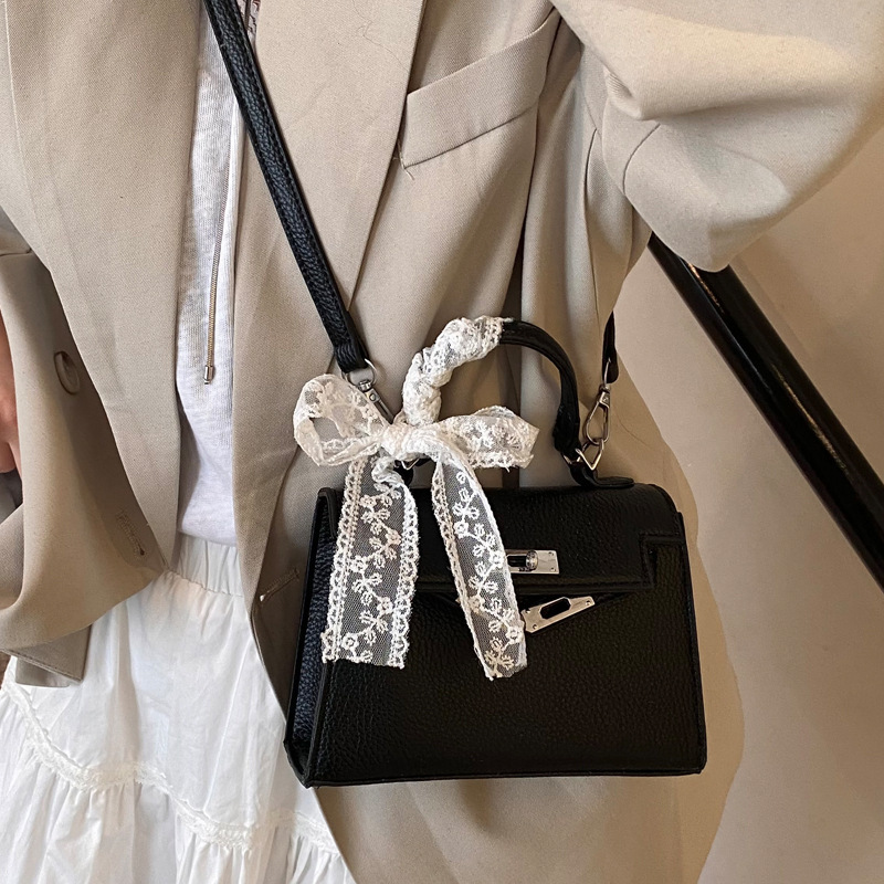 2025S Designer Women S Bag This Year S Popular Bags Are For Women In The Spring Of With Stylish Crossbody And A Soft Girl S Large Capacity Hand Held K