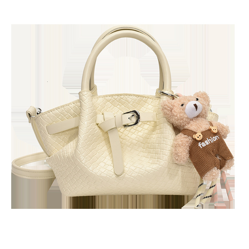 2025S Designer Women S Bag Simple And High End Handbag Wax Leather Large Capacity Crossbody Bag Women S New Fashionable Pleated Diamond Grid Tote Bag