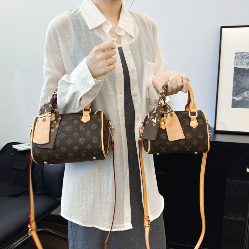 LUYIWEINASI Shopping Tote Cross Body bag Fashion Women's Bucket Printed Small Korean Style Simple Drawstring Single Shoulder Crossbody Bags