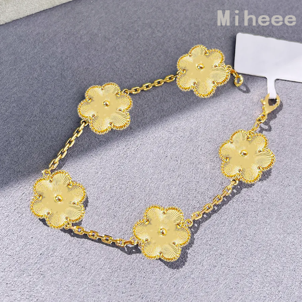 Designer Clover Bracelet Fashion Men Women Chains Wedding Bracelets Necklaces Special Design Jewelry with Diamond Bangle Top Quality Womens Gift Designer Jewelry