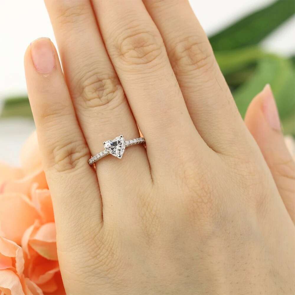 1ct/2ct Heart Shaped Moissanite Engagement Ring for Women 925 Sterling Silver Plated 18k White Gold Promise Love Rings with GRA