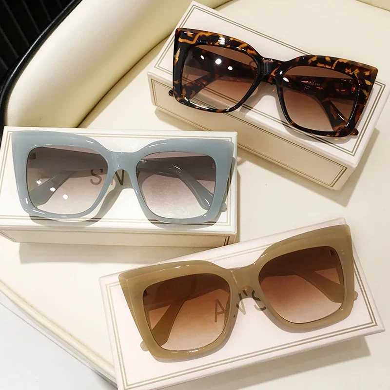 Vintage Cat Eye Sunglasses Women Brand Designer Square Sun Glasses Retro Decor Rectangle Big Frame Shade Eyewear FemaleC250412