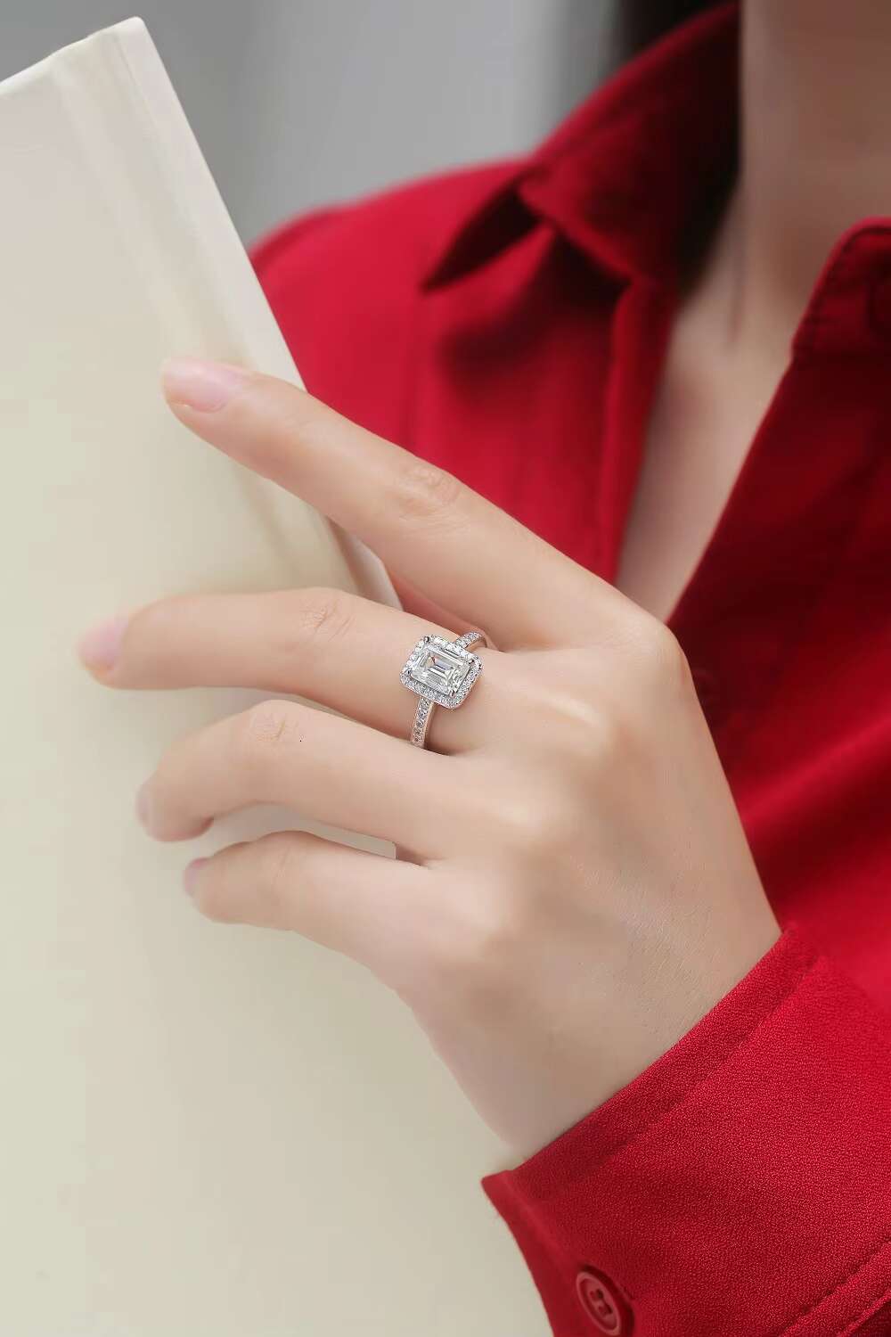 2ct Women Moissanite Rings 925 Sterling Silver Trendy Wedding Moissanite Jewelry With GRA Certificate