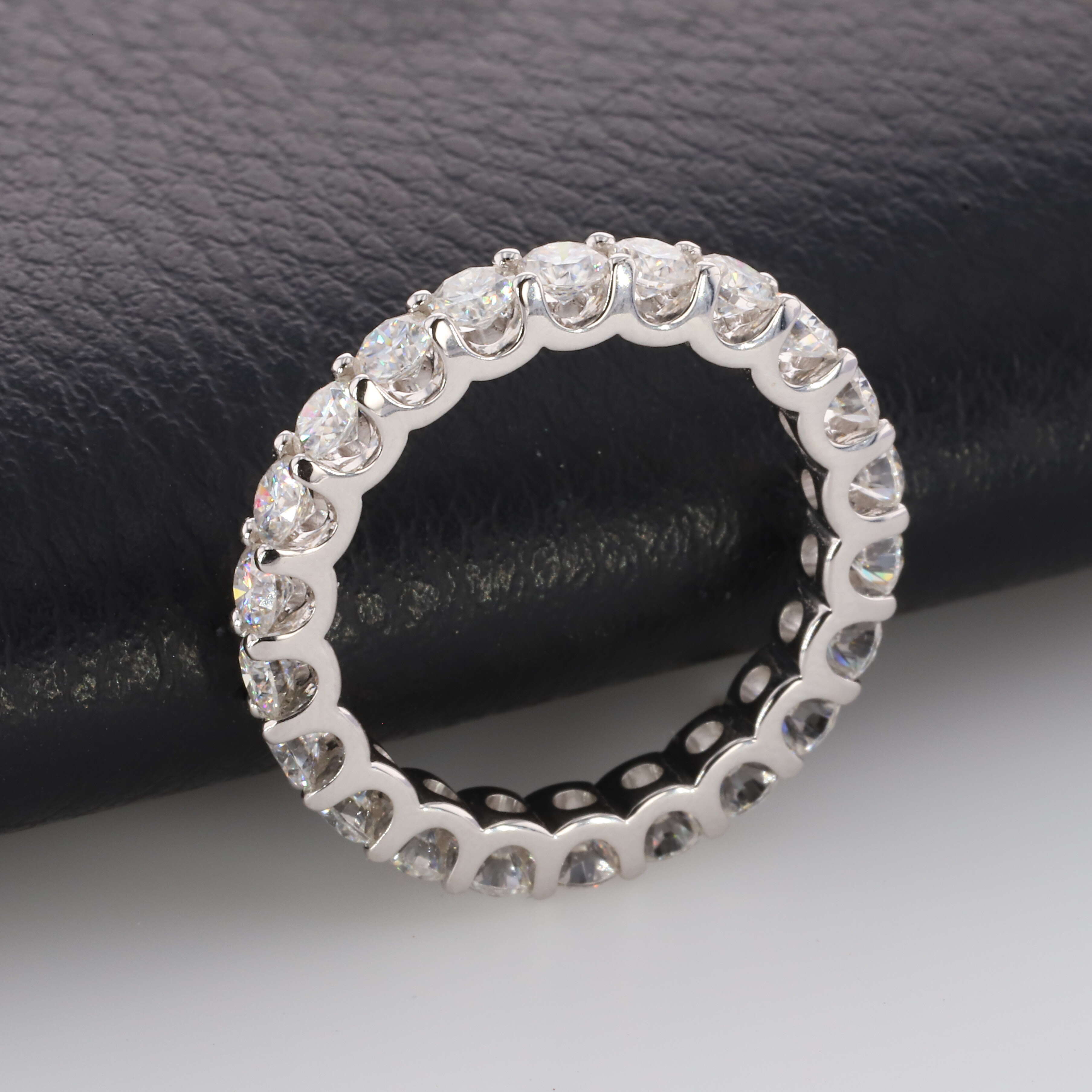 Starsgem Platinum 18k 14k White Gold Moissanite Diamond Ring with 3mm DEF Round Shape Moissanite