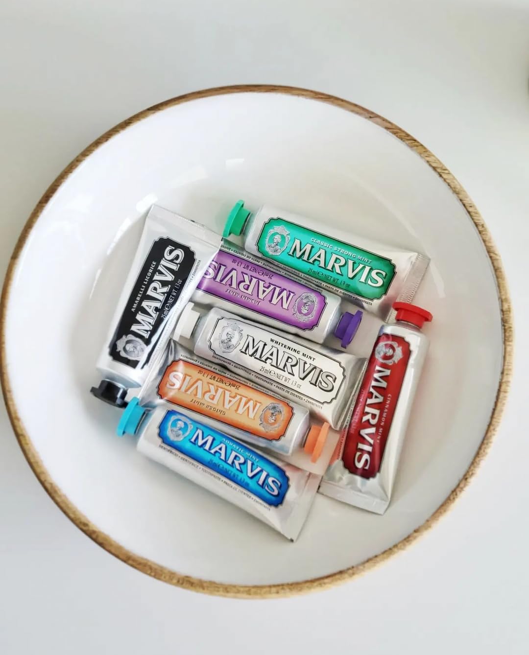 Enamel Strengthening Dentifrice: Sparkling Cleanness & Cool Taste