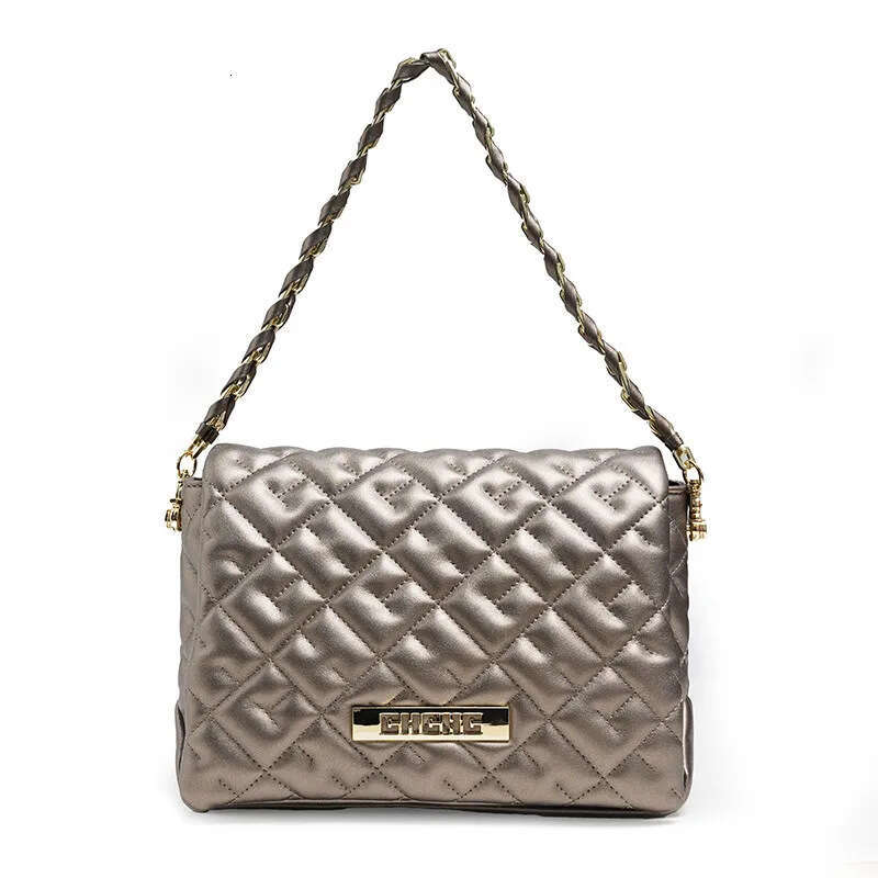 CHHC Fashion Simple Women's Shoulder Large Capacity Solid Color Alphabet Element Cloud Bag