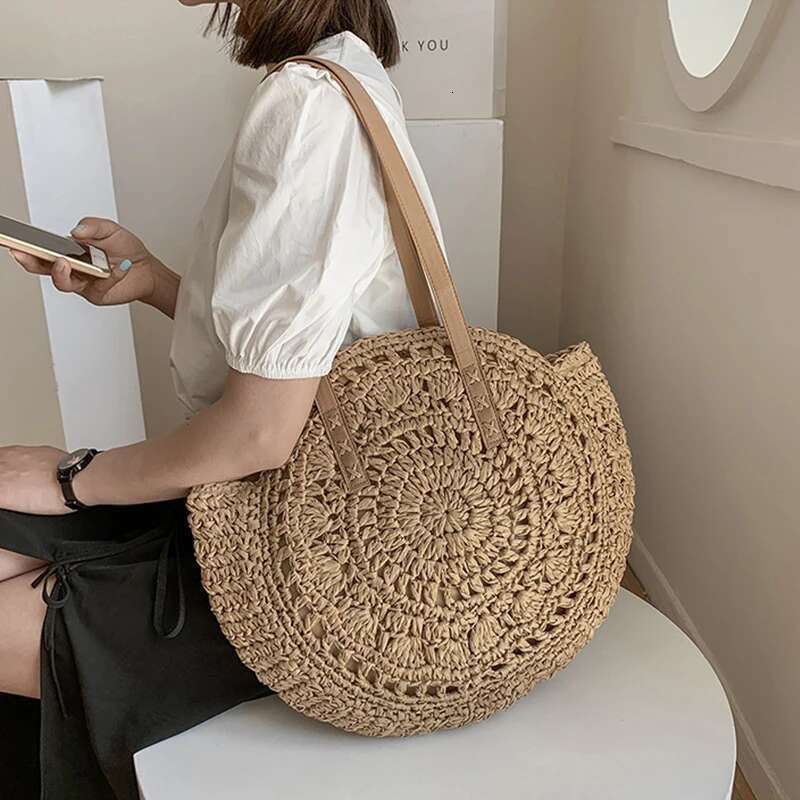Handmade Beach Bag Summer Round Straw Bags For Women Rattan Shoulder Travel Handmade Woven Beach Handbags Female Large Capacity Totes Bag Kq1