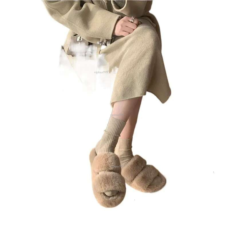 Hairy Women Outdoor Wear 2025 New Designer Wool Shoes Korean Version In Trendy Shoes Autumn And Winter Family Cotton Slippers Spring And Summer