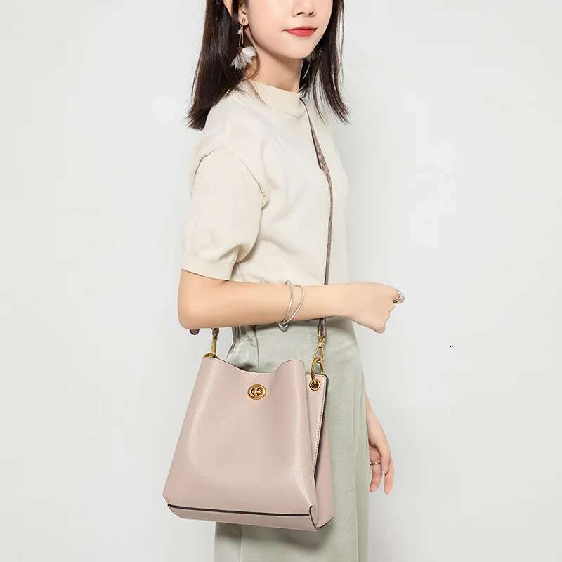 Bag Female New PU Bucket Wide Shoulder Strap Vertical Korean Version Wild Fashion One-Shoulder Tote Messenger Bag