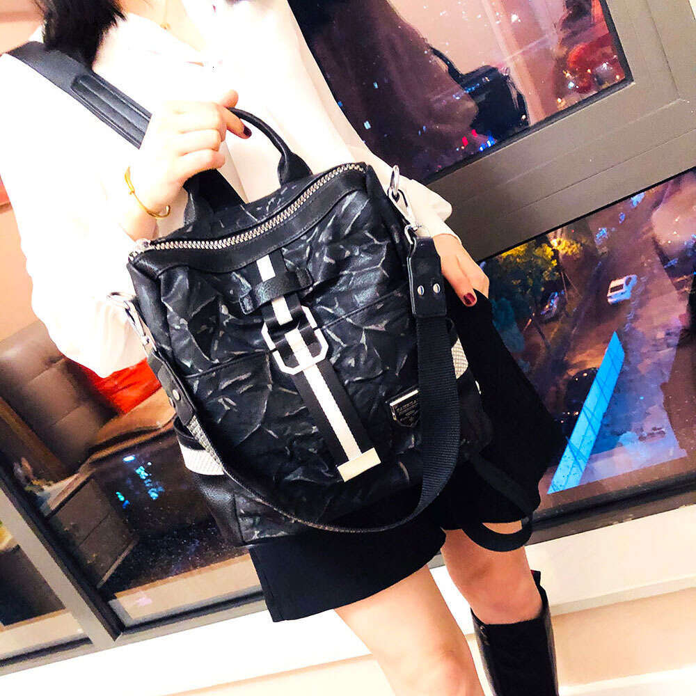 Backpack Kuerduo Fashion Trendy Women's Soft Leather Travel Bag Casual Large Capacity Backpack Small Pack