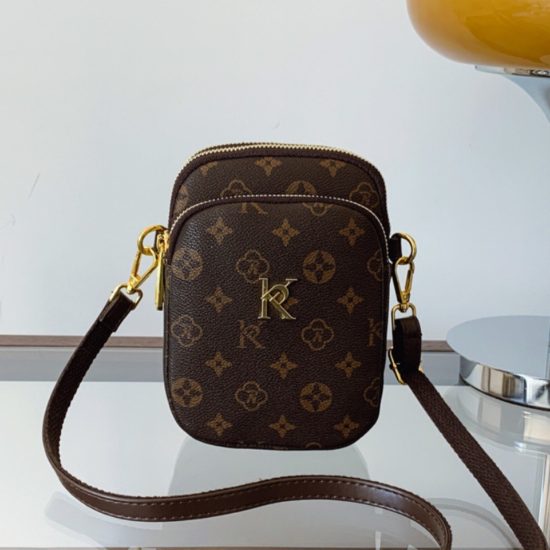 LUYIWEINASI Multi-layer mobile phone bag for women, new spring 2025, mini lightweight small bag, fashionable vertical style, versatile shoulder bag cr