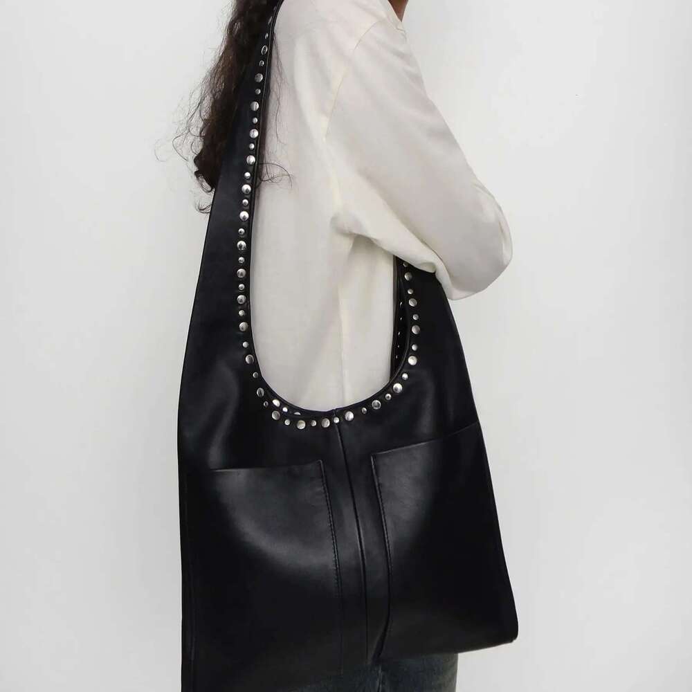 Large Capacity Women's Shoulder Bag, Punk Style High Quality Satchel Handbag, Fashion Studded Travel Crossbody Bag