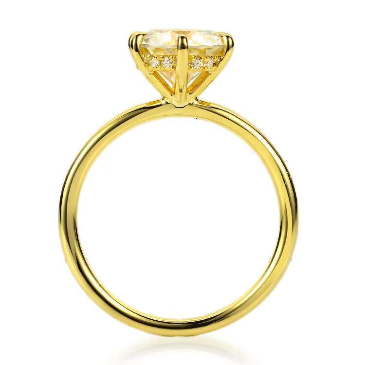 Round Moissanite Ring 18K Gold Design 2 Gram Gold Ring 18K