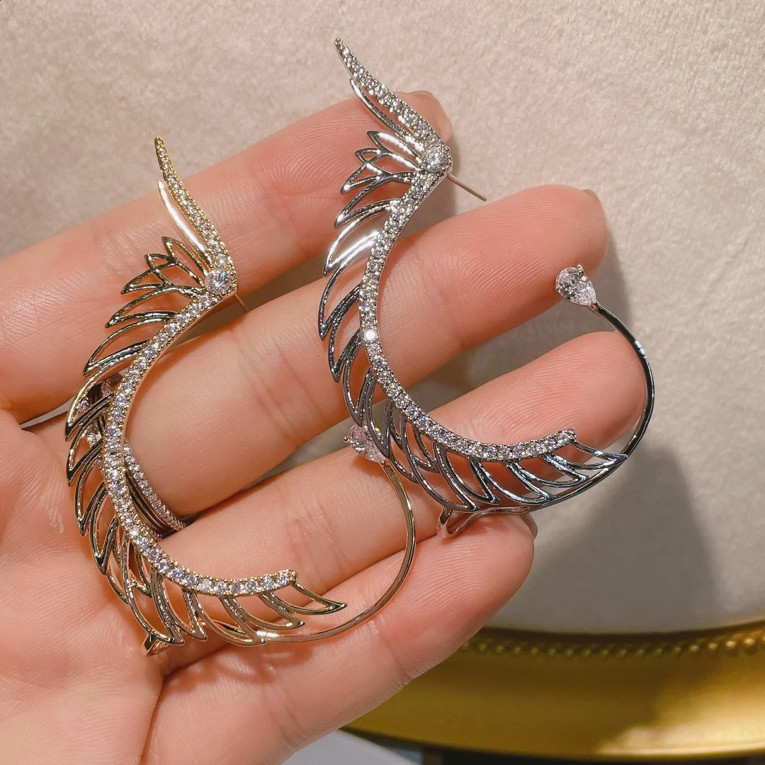 Geometric Single Feather Wing Full Mirco Setting Cubic Zirconia For Women America Wedding Earring Fashion Jewelry E6558 250411