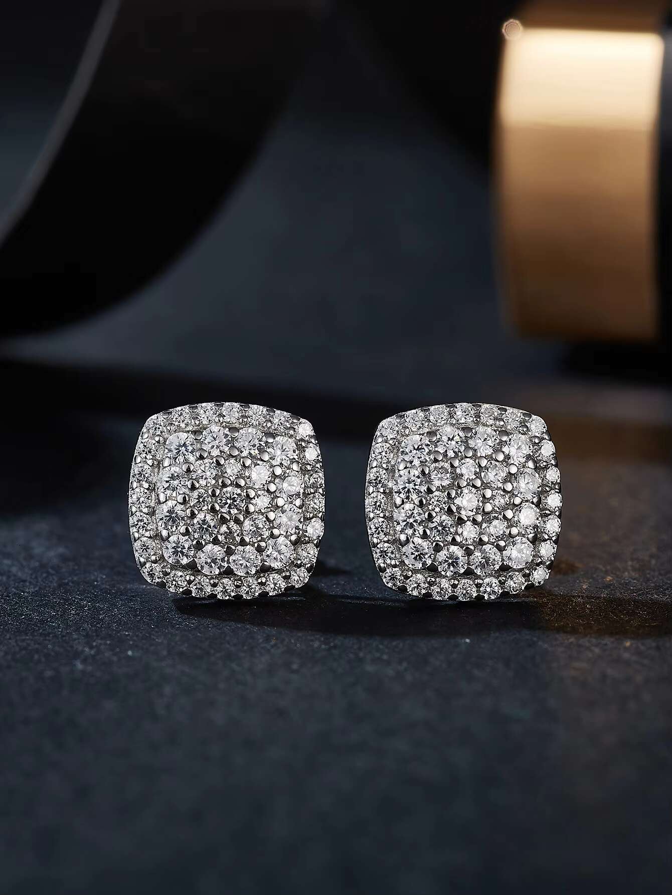Fine Jewelry Luxury Screw Back Earring Custom 925 Sterling Silver Cushion Shape VVS Moissanite Diamond Stud Earrings