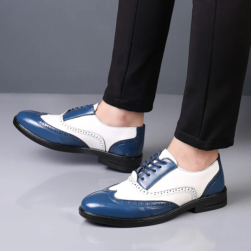Classic Men Dress Shoes Lace Up Shoes for Men Plus Size Point Toe Business Casual Comfortable Men Formal Shoes for Wedding 250410