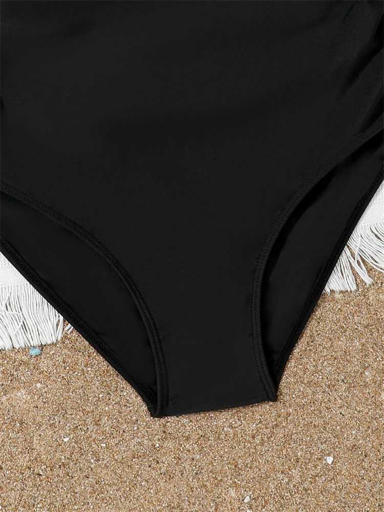 One Piece Girls Kids Swimsuit 2026 New Black Sling Hollow Out Children Swimwear Summer Bodysuit Beachwear Bathing Suit SwimmingW251113