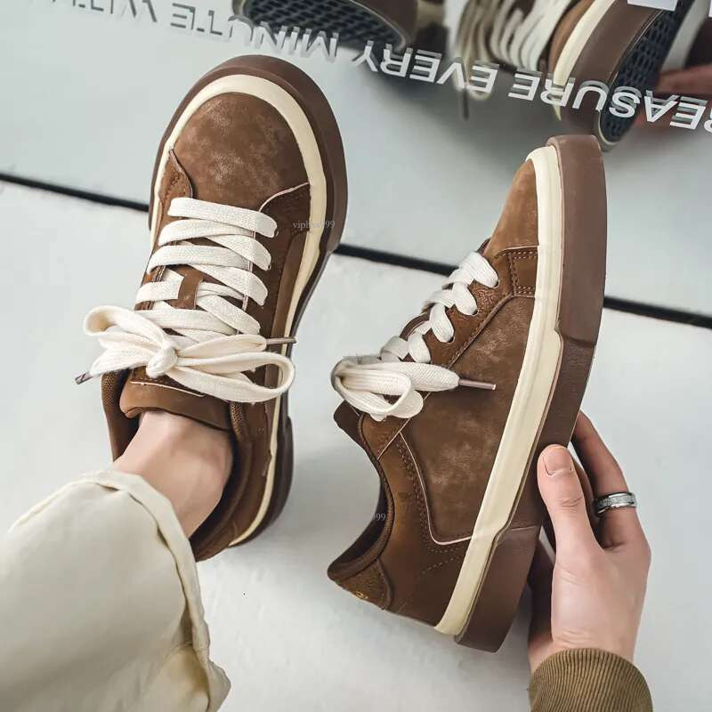 2025 New Free Shipping Designer Shoes Board Men's Niche Trend Design Sense Leather Surface Blue Fashionable Versatile Green New Casual Shoes