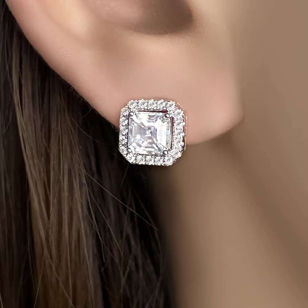 18K White Gold Plated Sterling Silver VVS1 Moissanite Simulated Diamond Stud Earrings for Women