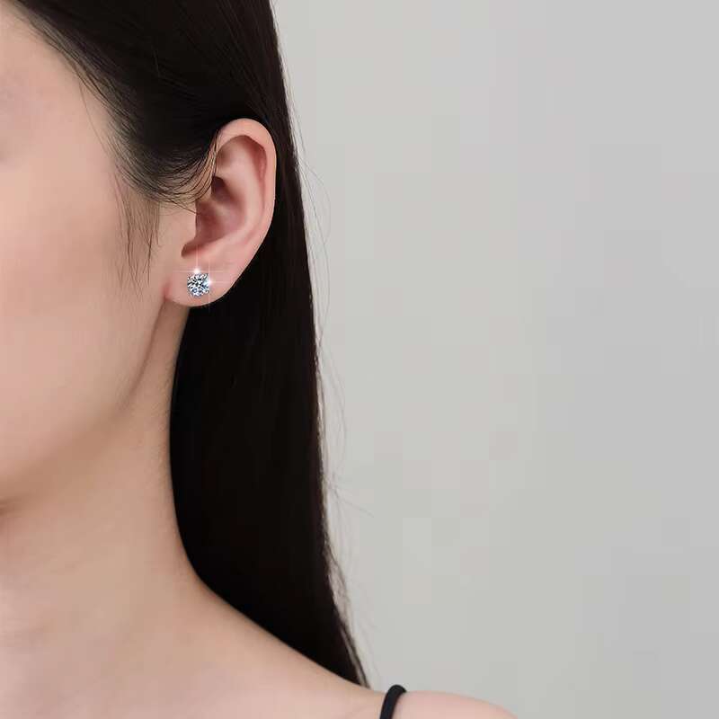 Fine Fashion Jewelry Four Claws Round White Cut 1/2/0.5CT VVs1 Moissanite Womens Jewelry S925 Silver Earrings of Studs